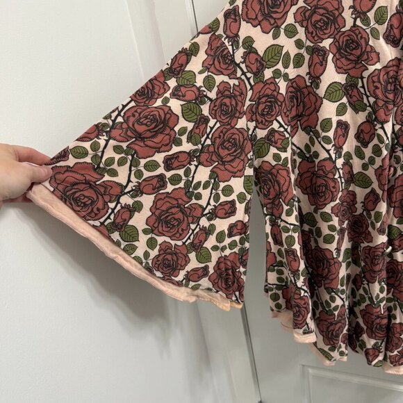 Wildfox rose print hooded button up poncho top size small - Picture 2 of 4